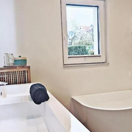 5bdr Lovely And Cozy Holiday With Mountain Views * Schauenburg