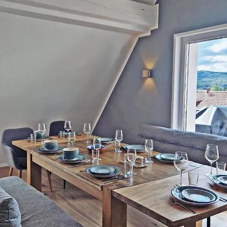 5bdr Lovely And Cozy Holiday With Mountain Views Schauenburg