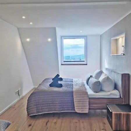 5bdr Lovely And Cozy Holiday With Mountain Views * Schauenburg