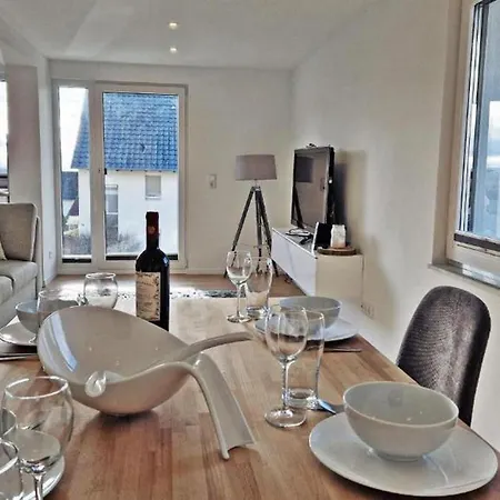 5bdr Lovely And Cozy Holiday With Mountain Views * Schauenburg